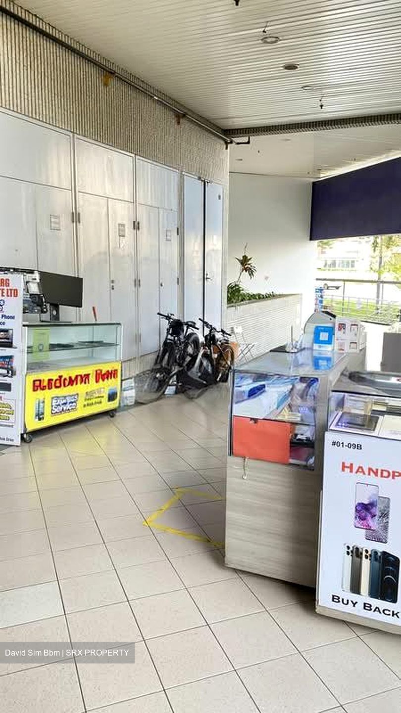 Sim Lim Square (D7), Shop House #570013261